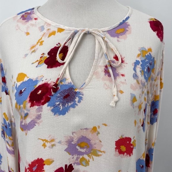Lucky Brand SZ Large Multicolor Red Floral Blouse Bold Flower Long Sleeve Top - Picture 2 of 7